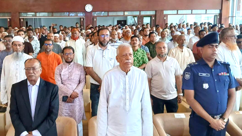 ব্যবসা সম্প্রসারণেই অর্থনীতির গতি বাড়বে: পরিবেশমন্ত্রী আবদুল আউয়াল মিন্টু