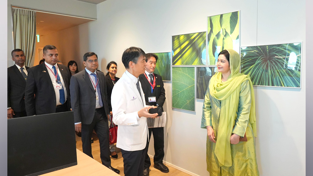 টোকিওতে হাসপাতাল ও জাদুঘর পরিদর্শন করলেন ডা. জুবাইদা রহমান