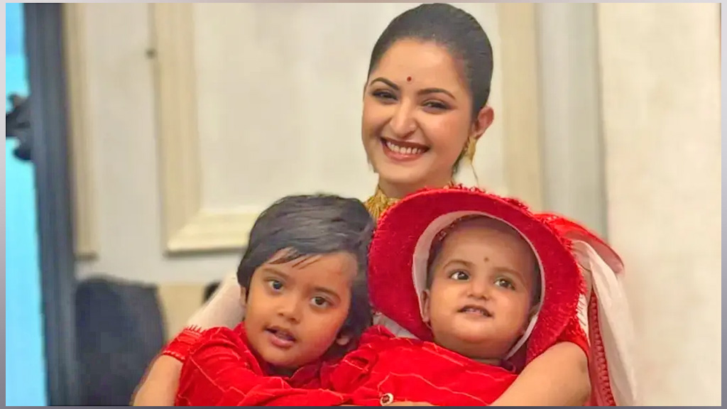 সন্তানদের নিয়ে ঘরোয়া আয়োজনে পরীমনির জন্মদিন উদ্‌যাপন
