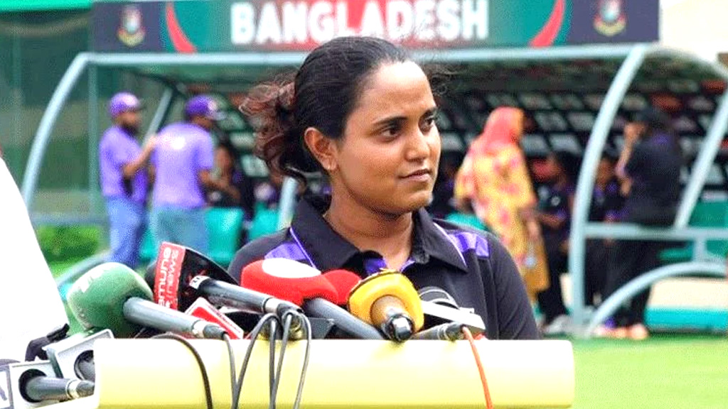 এশিয়ান গেমসের পর টি-টোয়েন্টির নেতৃত্ব ছাড়বেন জ্যোতি