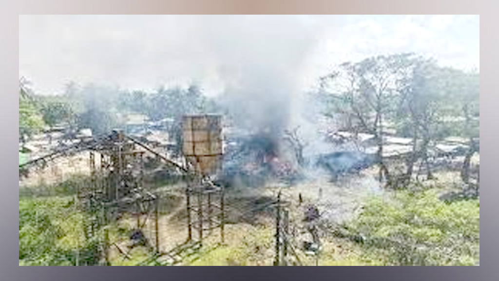 রাখাইনে মিয়ানমারের বিমান হামলায় নিহত ৪৯