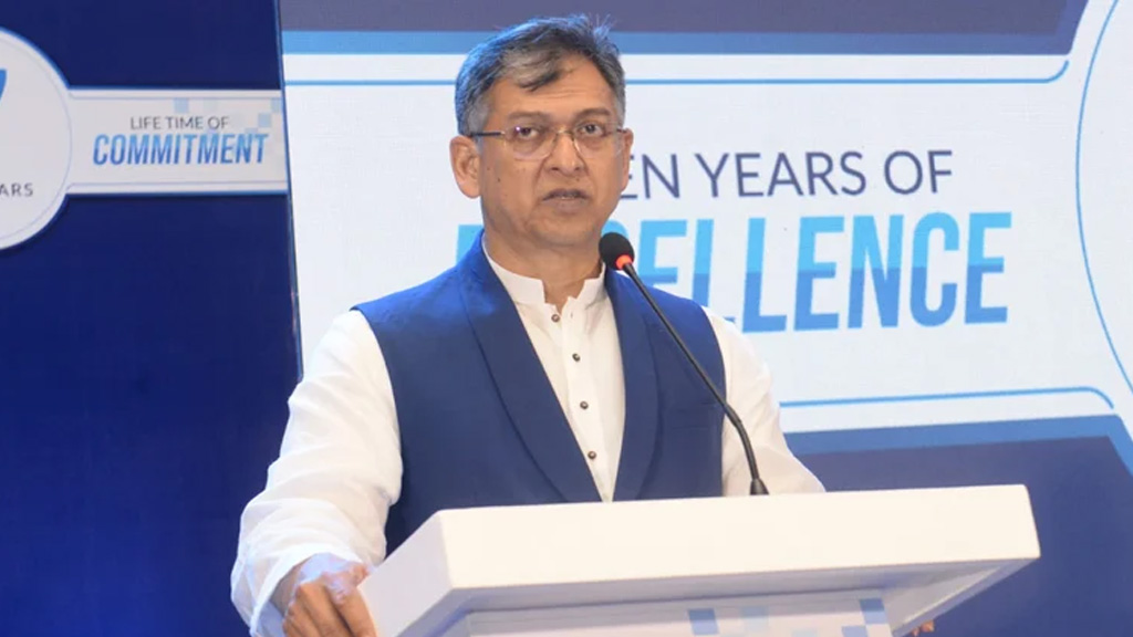 কমিউনিটি ব্যাংককে জনআস্থা অর্জন ও সামাজিক দায়বদ্ধতার তাগিদ স্বরাষ্ট্রমন্ত্রীর