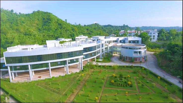 বোরিতে প্রশাসনিক দ্বন্দ্ব নাকি সংস্কারের প্রতিরোধ? অভিযোগ ঘিরে তদন্তের দাবি