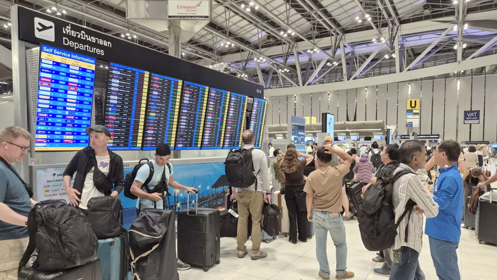 মধ্যপ্রাচ্যের পর্যটন খাতে দৈনিক ক্ষতি ৬০০ মিলিয়ন ডলার