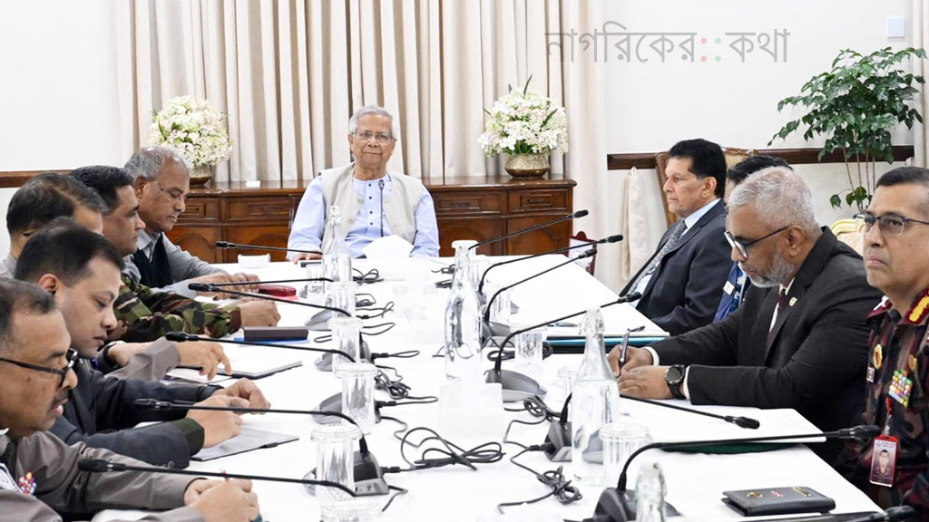 যেকোনো মূল্যে আইনশৃঙ্খলা পরিস্থিতি স্বাভাবিক রাখার নির্দেশ প্রধান উপদেষ্টার