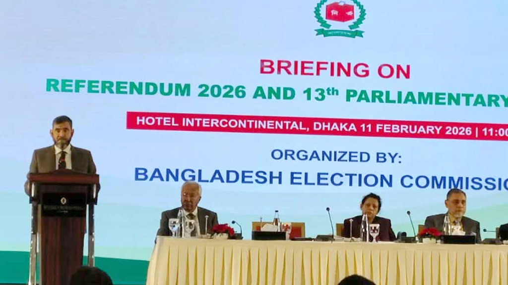 পর্যবেক্ষক ও গণমাধ্যমকর্মীরা ভোটকেন্দ্রে স্বাধীনভাবে তথ্য সংগ্রহ করতে পারবেন: ইসি কমিশনার