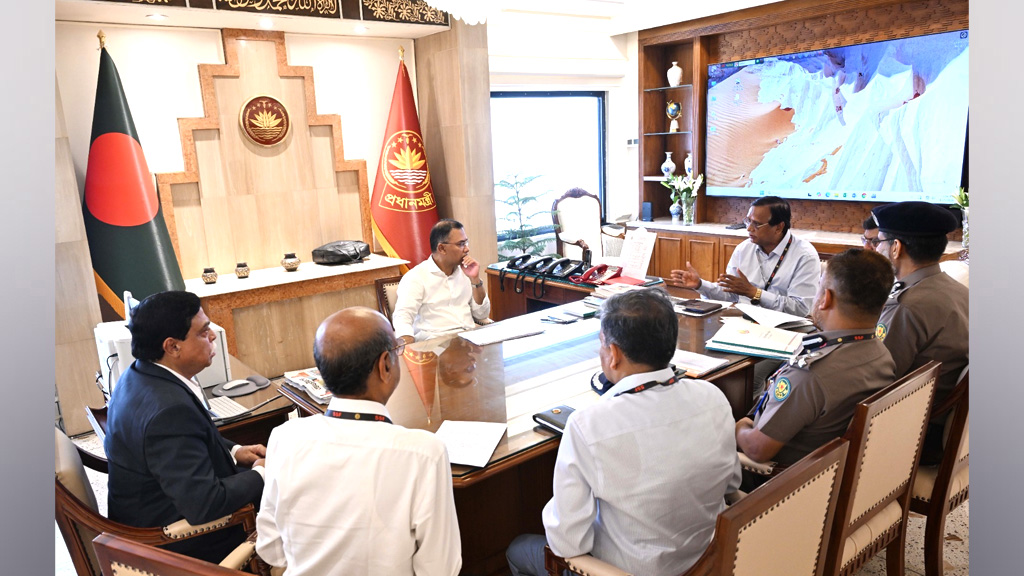 উচ্ছেদ হওয়া হকারদের দ্রুত পুনর্বাসনের নির্দেশ প্রধানমন্ত্রীর