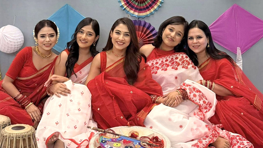 ঘরোয়া আয়োজনে মেহজাবীনের বৈশাখ