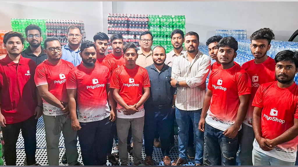 উত্তরা ও মুন্সিগঞ্জে নতুন হাব উদ্বোধন করলো প্রিয়শপ