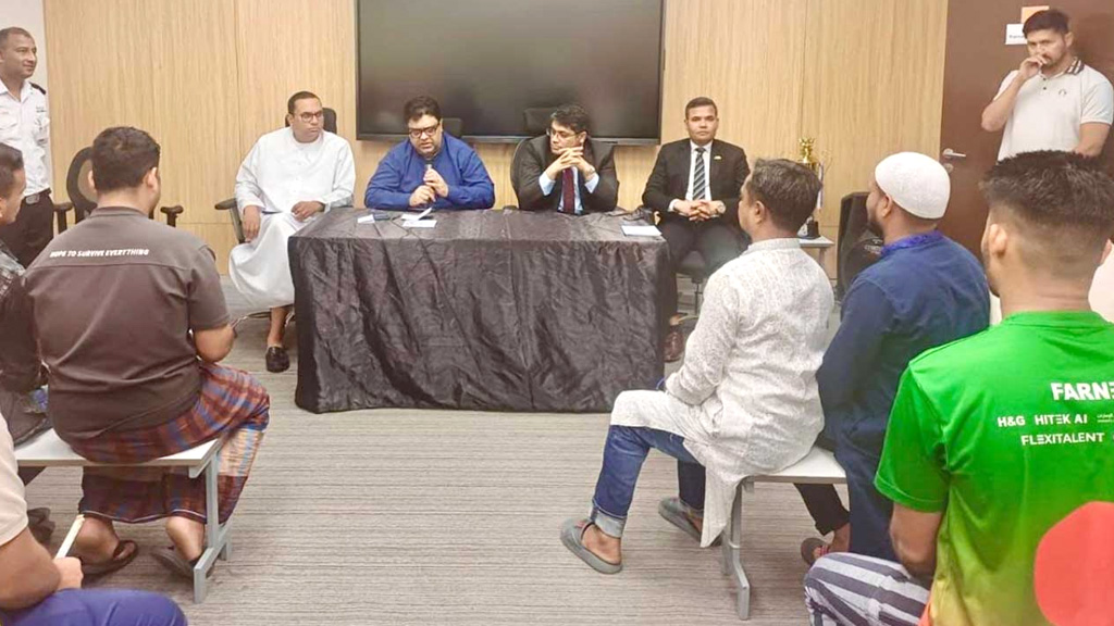 আমিরাতে প্রধানমন্ত্রীর উপদেষ্টার সঙ্গে প্রবাসী কর্মীদের মতবিনিময়