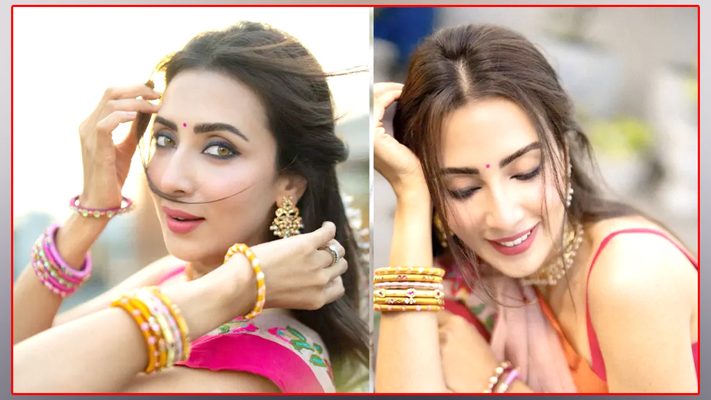 শাড়ি-রঙিন চুড়িতে বৈশাখী সাজে মিম