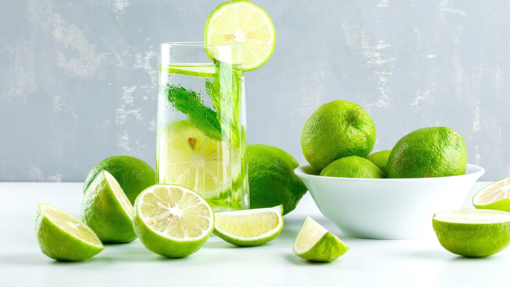 বেশি উপকার পেতে যেভাবে লেবু খেতে পারেন