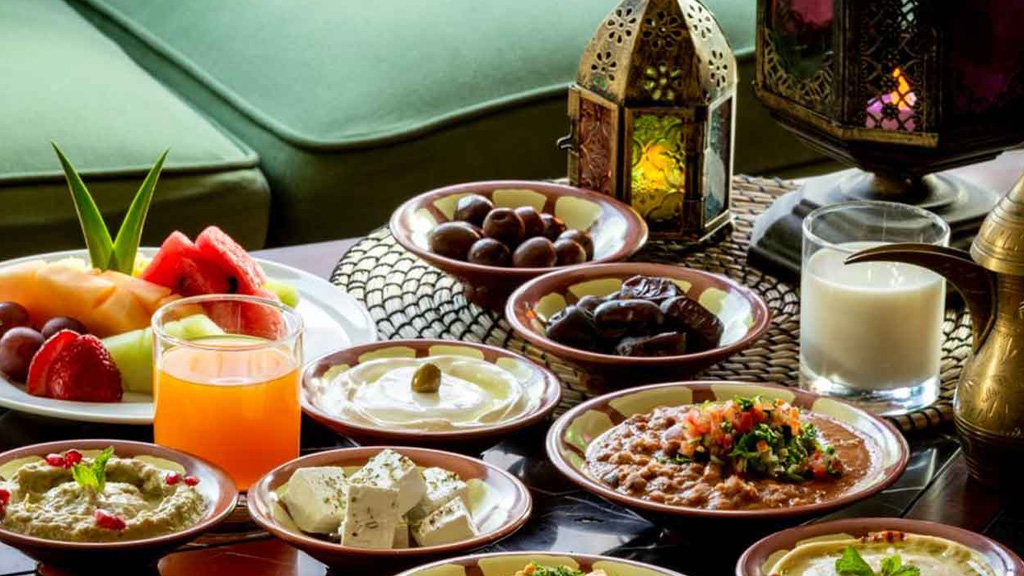 আমিরাতে রমজানে বিনামূল্যে ইফতার পাচ্ছেন ১৬ লাখ মানুষ