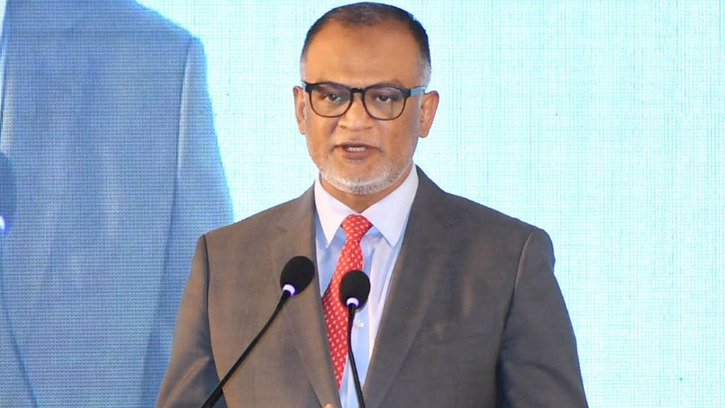 যুক্তরাষ্ট্রের তুলায় তৈরি পোশাকে শুল্কছাড় মিলবে: বাণিজ্য উপদেষ্টা