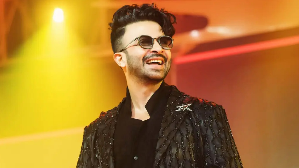 শুটিংয়েই ‘১৫ মিলিয়ন’-এর খবর পান শাকিব খান