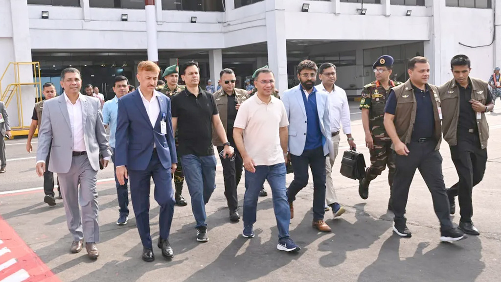 খাল খনন কর্মসূচির উদ্বোধনে দিনাজপুরের পথে প্রধানমন্ত্রী