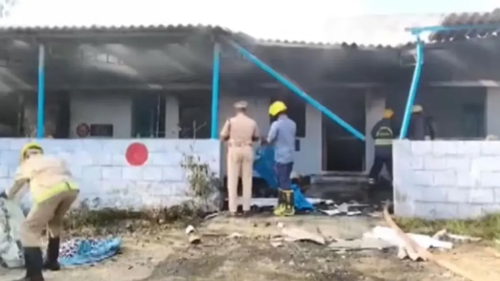 ভারতে আতশবাজি কারখানায় বিস্ফোরণ, নিহত ১৯ শ্রমিক