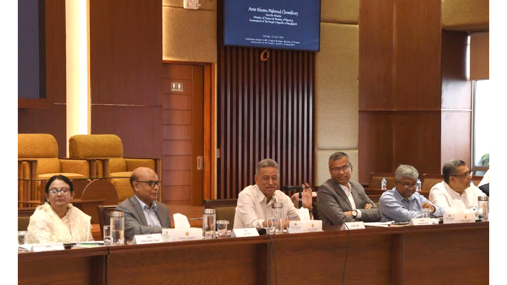 পৃষ্ঠপোষকতার অর্থনীতি থেকে বেরিয়ে আসতে কাজ করছে সরকার : অর্থমন্ত্রী