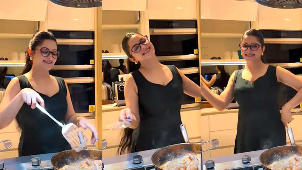 নাচতে নাচতে চিংড়ি রান্না করলেন পরীমণি