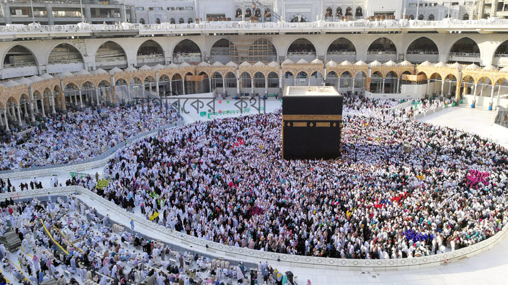 ৩০ দিনে ১ কোটি ৩৯ লাখের বেশি ওমরাহ পালিত