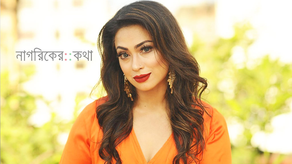 চিত্রনায়িকা পপিকে আইনি নোটিশ