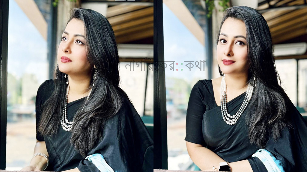 কালো শাড়িতে গ্ল্যামারাস পূর্ণিমা