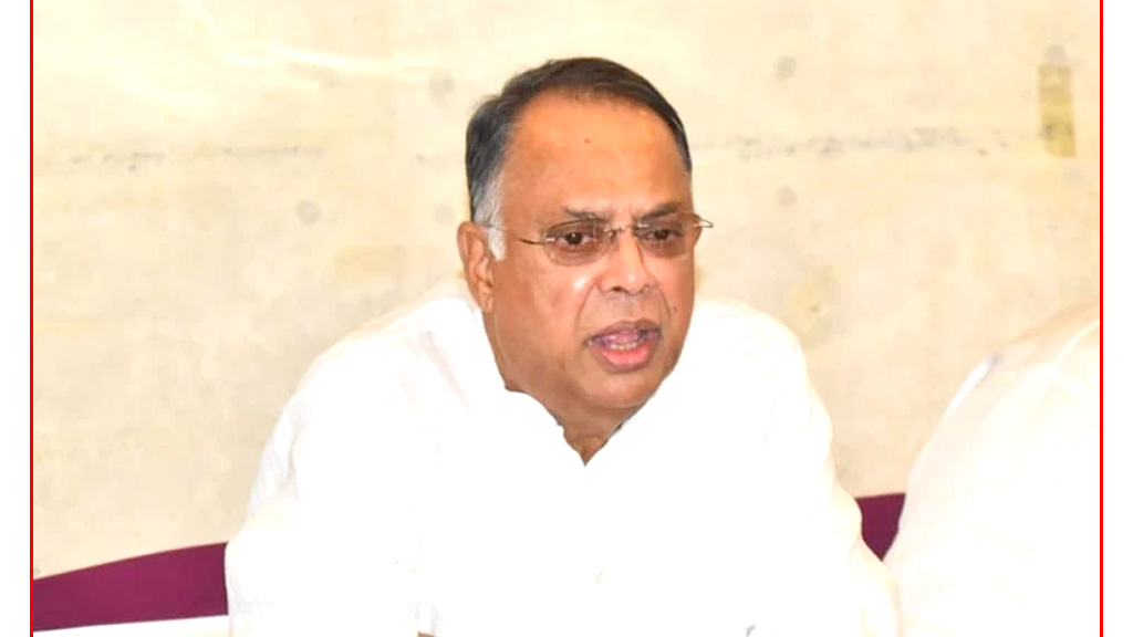 দেশে জ্বালানি তেলের ঘাটতি নেই: বিদ্যুৎমন্ত্রী