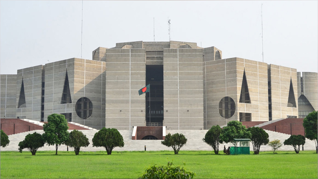 মঙ্গলবার সংসদের দক্ষিণ প্লাজায় এমপি ও মন্ত্রীদের শপথ গ্রহণ