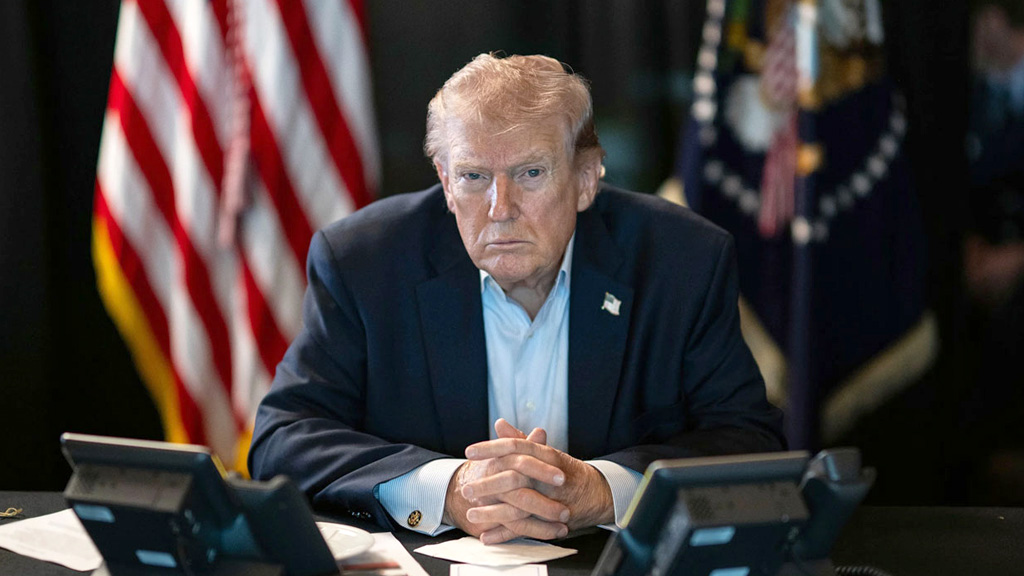 ট্রাম্পের ‘ইরান যুদ্ধ’ ঠেকাতে ব্যর্থ মার্কিন সিনেট